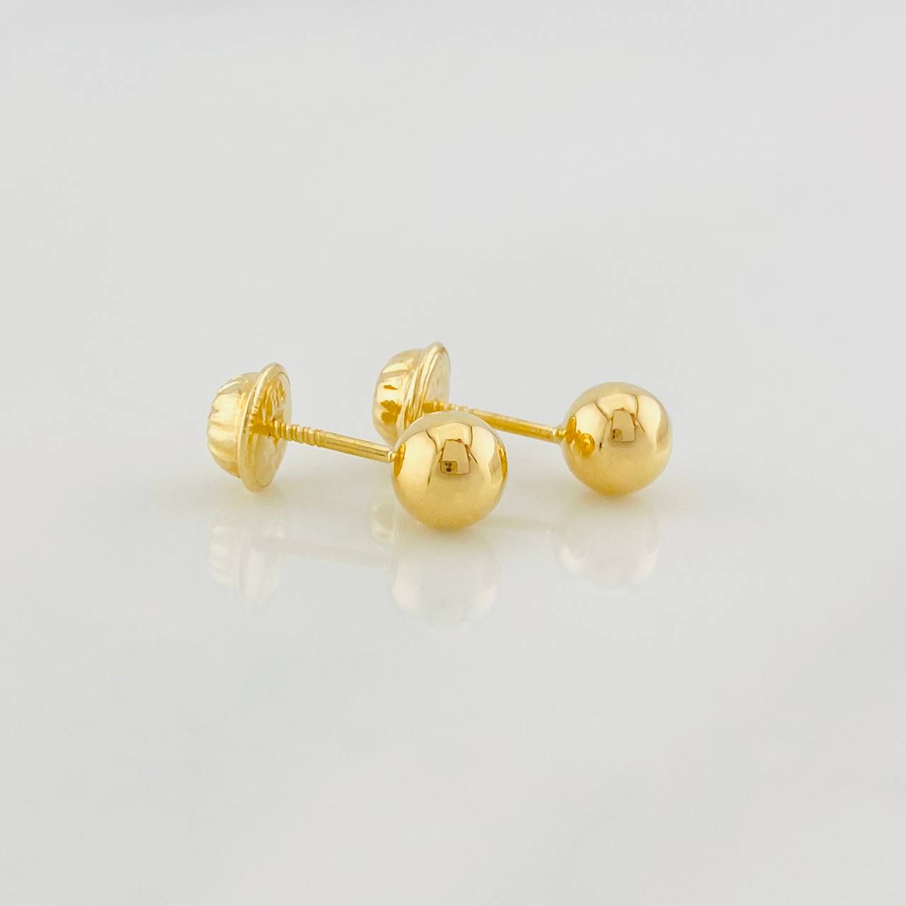 Plain Bead Stud Earrings 0.55g / in / 5mm Yellow Gold 18K