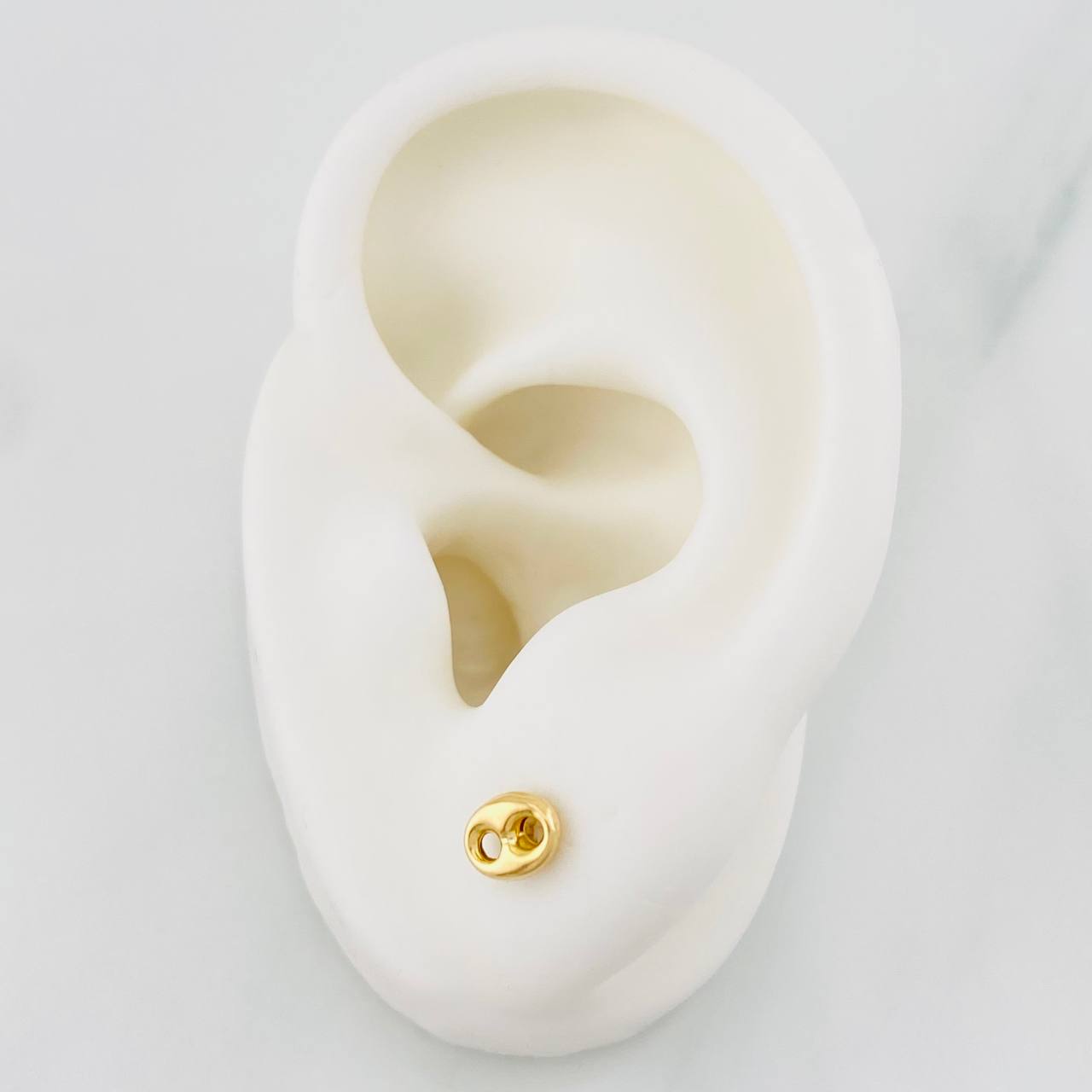 Stud Earrings GC 0.5g / in / 4.7mm Yellow Gold 18K