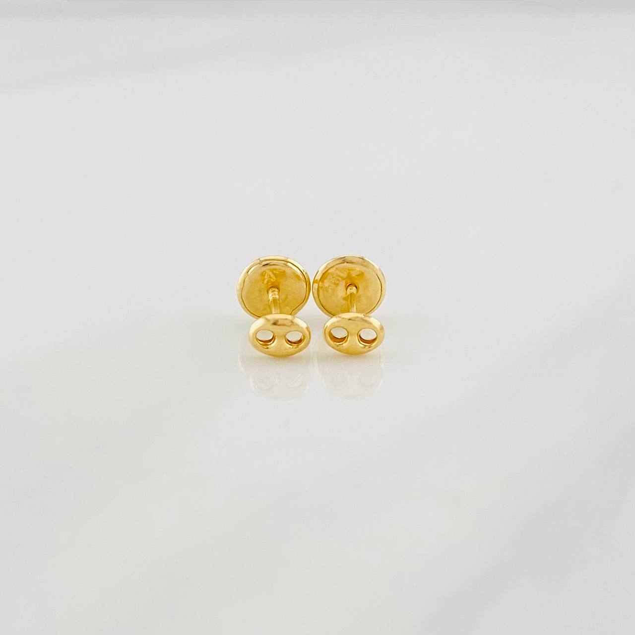 Stud Earrings GC 0.4g / in / 3.4mm Yellow Gold 18K