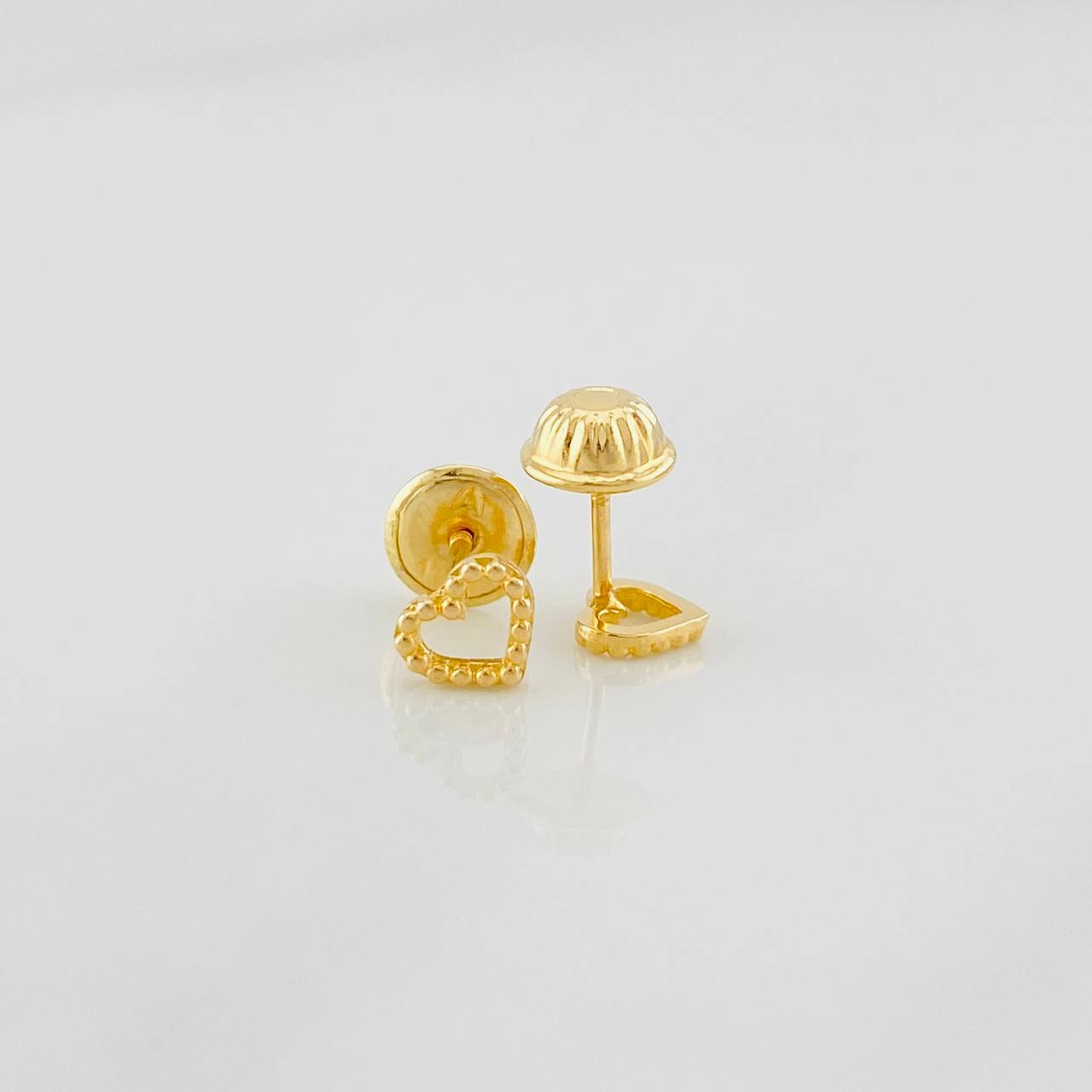 Heart Stud Earrings Beads 0.6g / in / 4.7mm 18K Yellow Gold