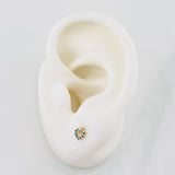 Heart Silhouette Stud Earrings 0.55g / in / 4.3mm 18K Yellow Gold