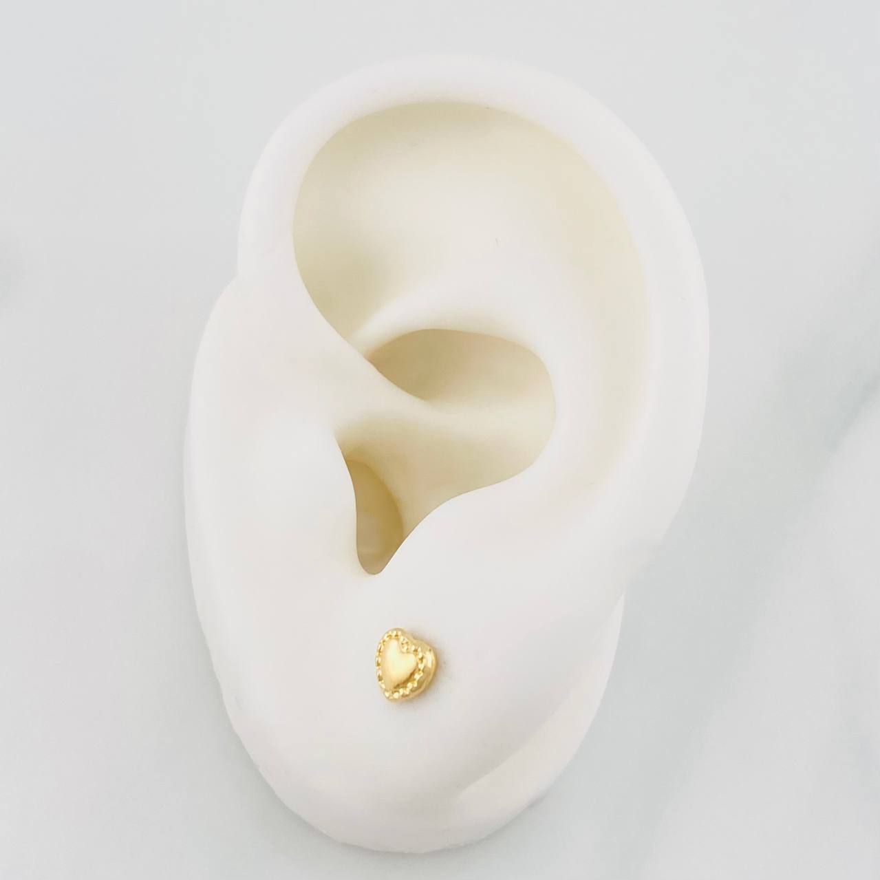 Heart Stud Earrings 0.5g / in / 5.1mm 18K Yellow Gold