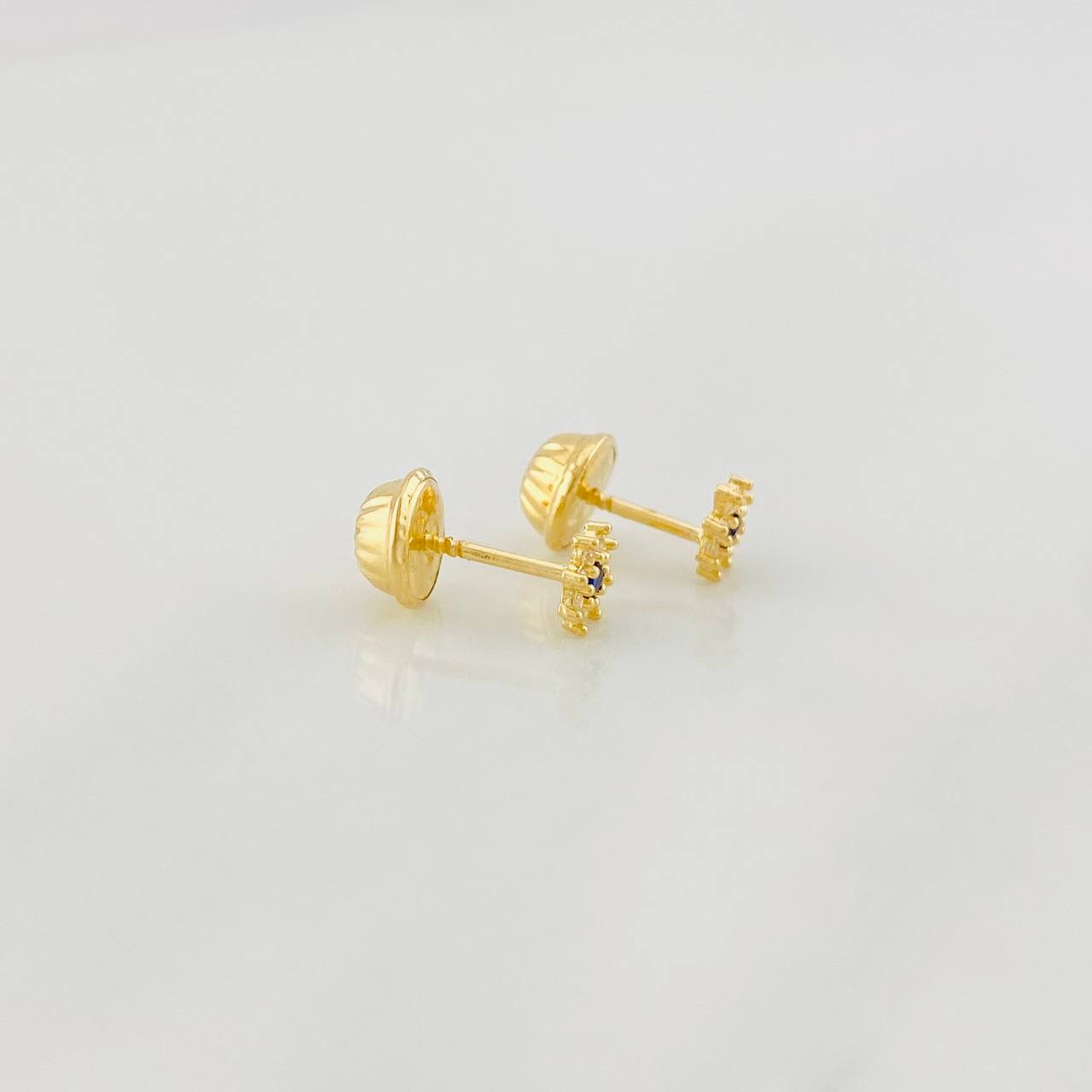 Flower Stud Earrings 0.5g / in / 4.2mm 18K Yellow Gold