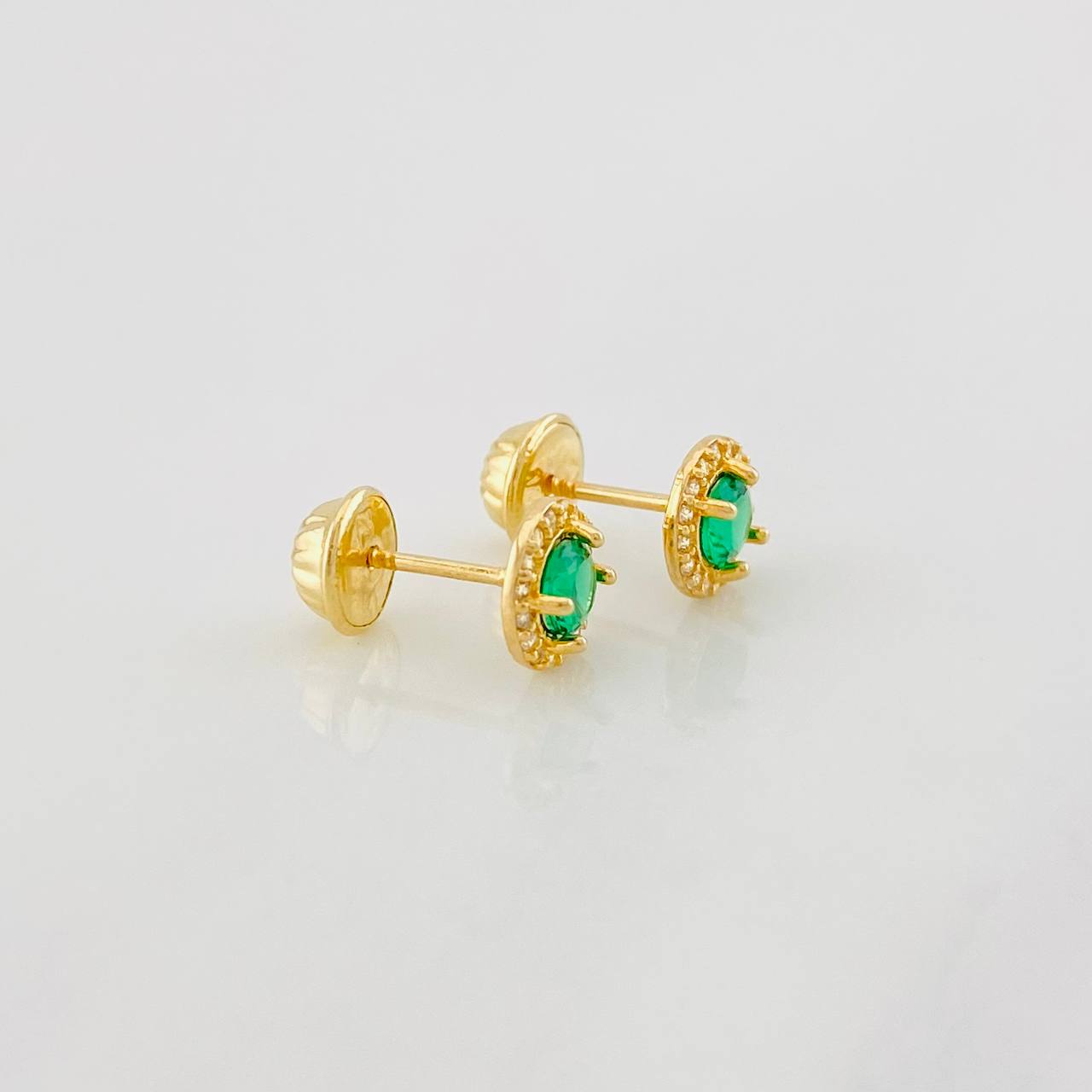 Stud Earrings Halo Circle 0.95g / in / 6.2mm Yellow Gold 18K