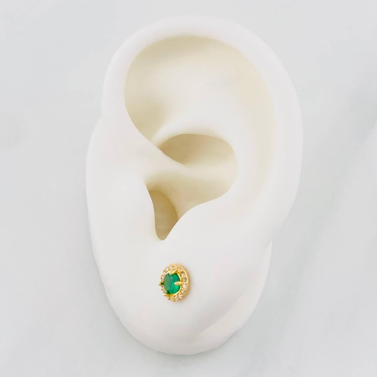 Stud Earrings Halo Circle 0.95g / in / 6.2mm Yellow Gold 18K