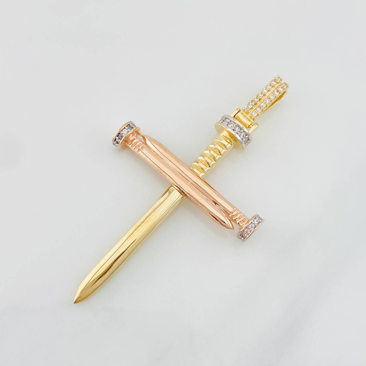 Nail Cross Pendant 6.05g / 2 1/4 in Three Golds 18K