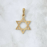 Dije Estrella De David 1.75gr / 3.3cm / Diamantada Lisa Oro Amarillo 18K