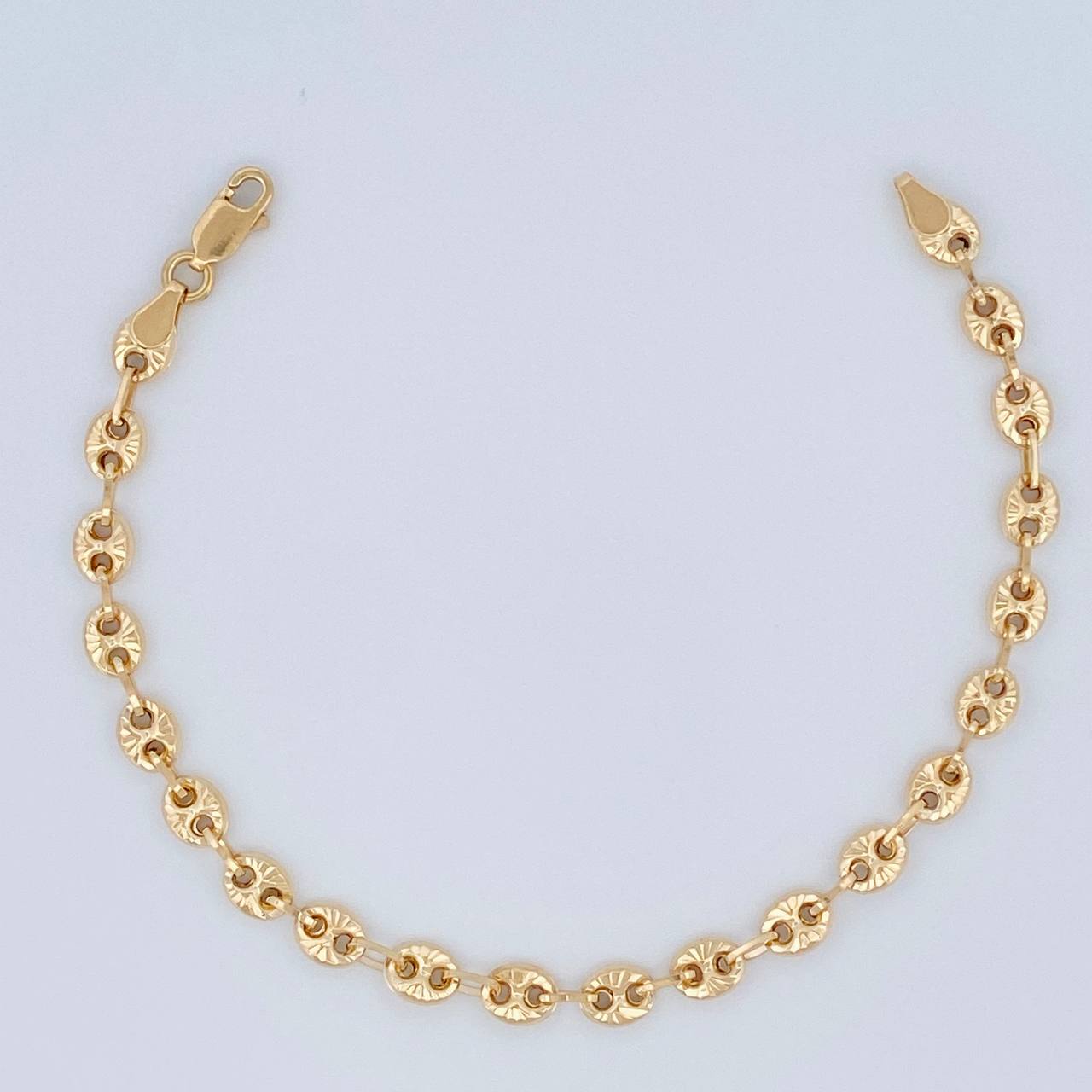 Pulso GC 4.35gr / 7 1/4 in / 4.75mm Oro Amarillo 18K $