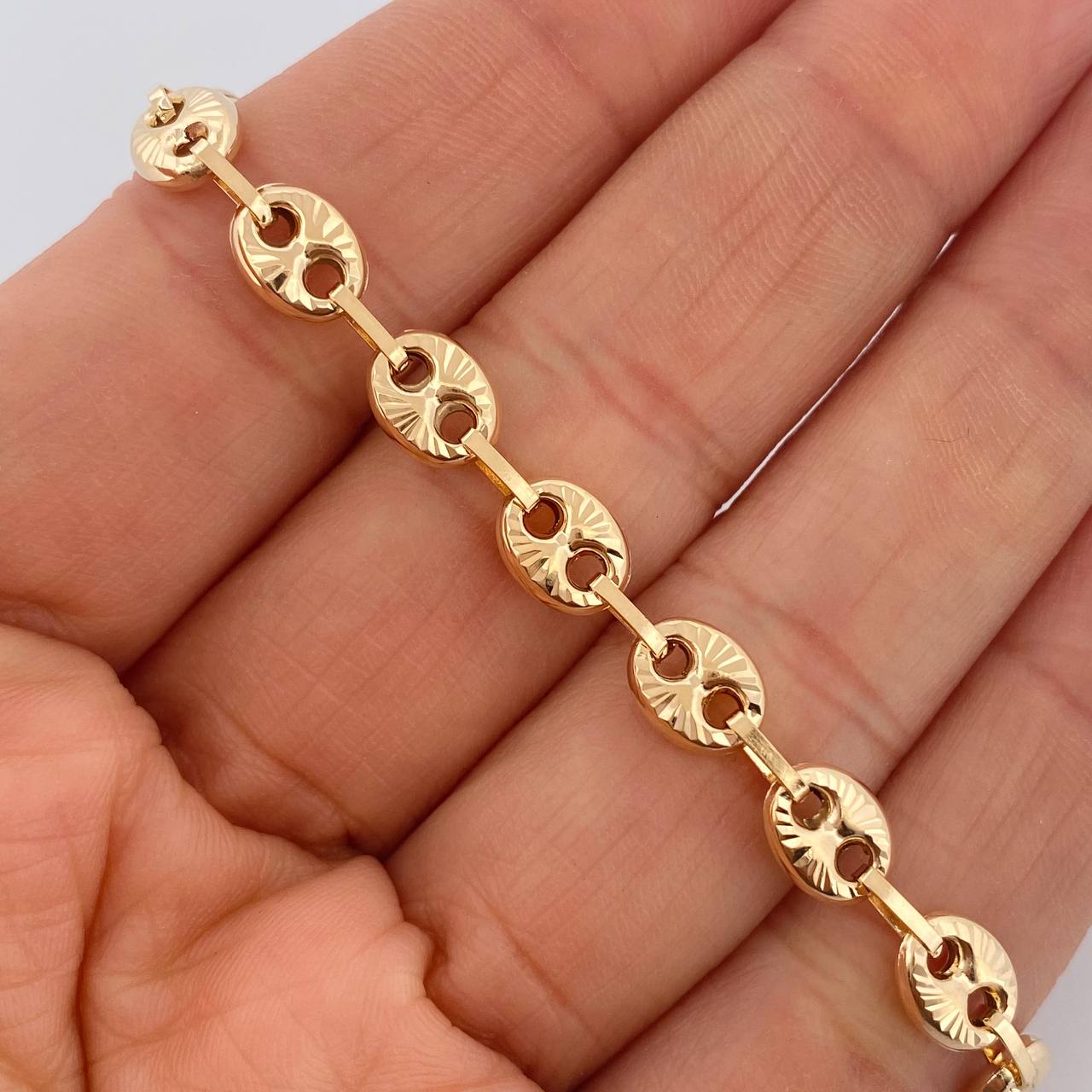Pulso GC 6.15gr / 8 in / 6.15mm Oro Amarillo 18K $