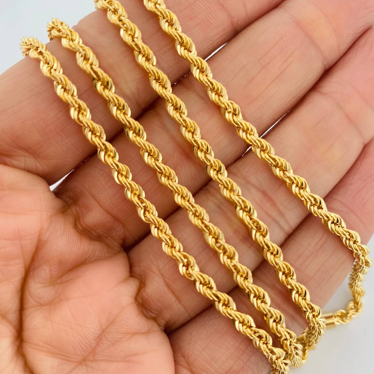 Rope Chain 7.95gr / 25 1/2 in / 2.77mm Yellow Gold +3 18K &