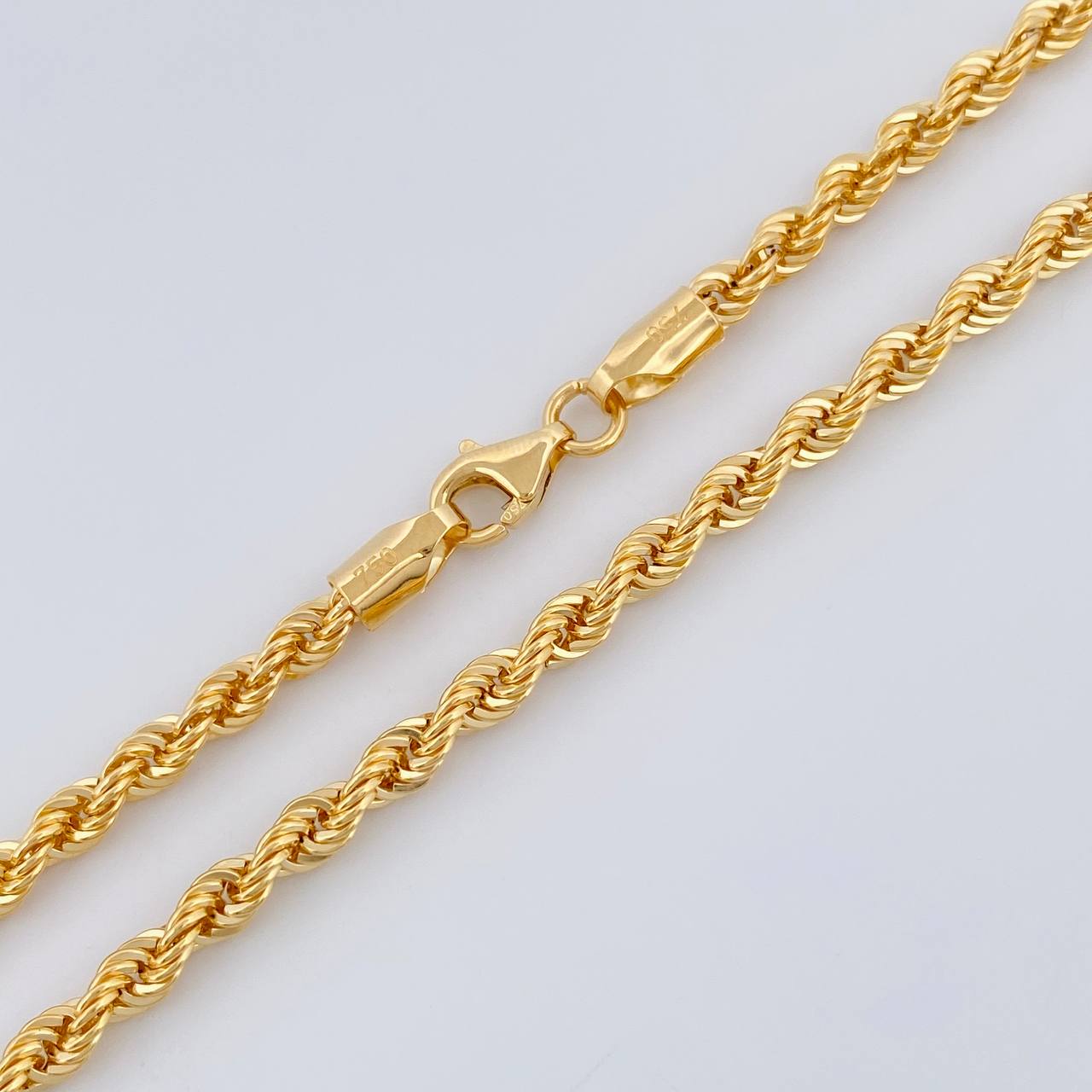 Cadena Lazo 7.85gr / 25 1/2 in / 2.65mm Oro Amarillo +3 18K &