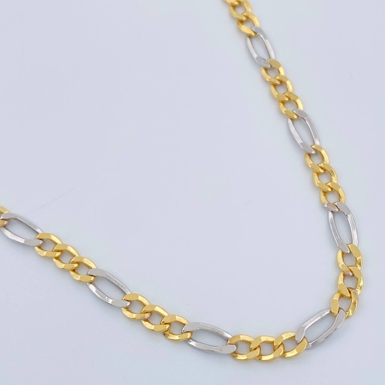 Figaro Chain 6.25gr / 25 3/4 in / 3.08mm Two-tone Yellow White +1 18K &