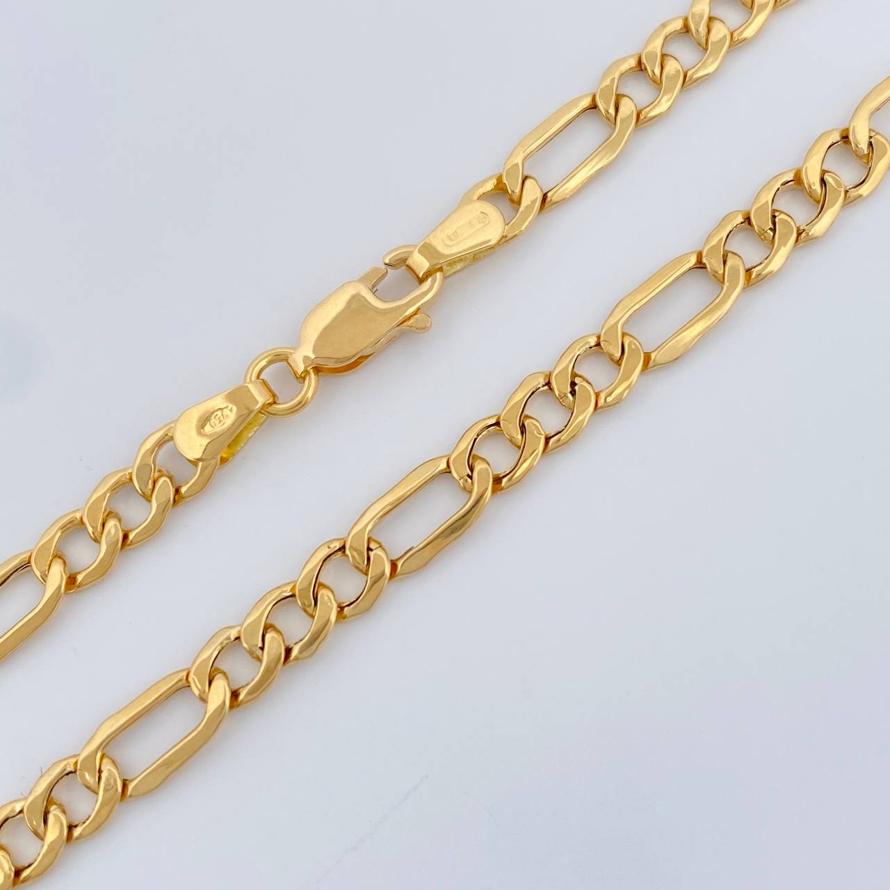Figaro Chain 9.15gr / 23 3/4 in / 4.1mm Yellow Gold +1 18K &