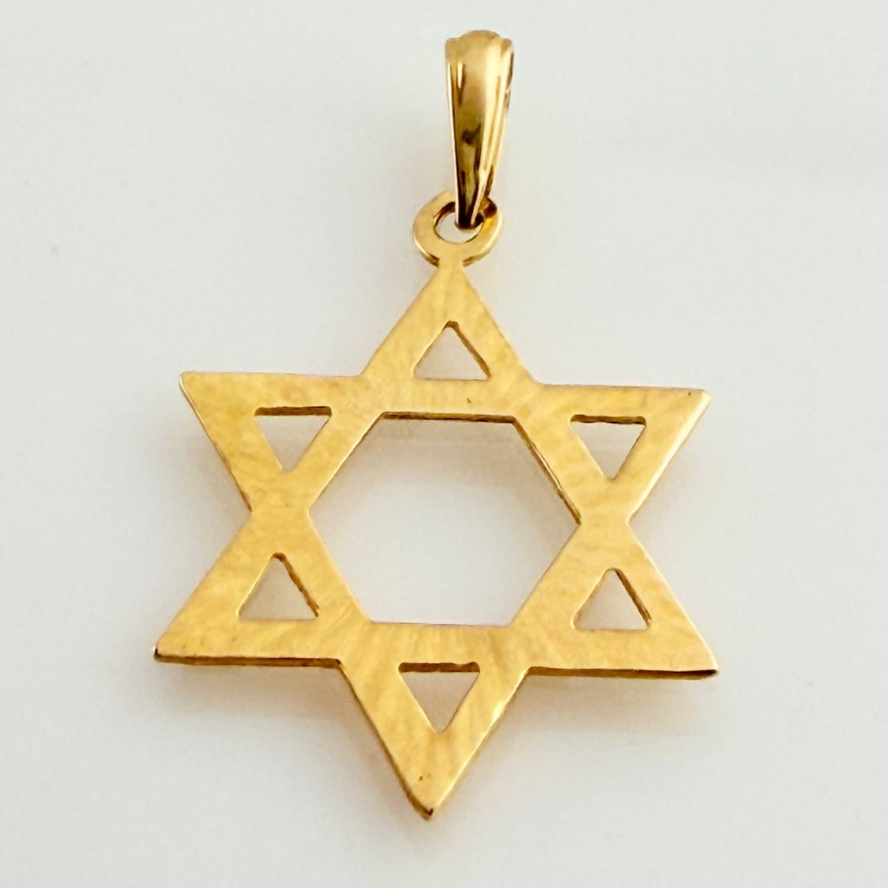 Dije Estrella De David 1.65gr / 1 1/2 in / Oro Amarillo 18K %