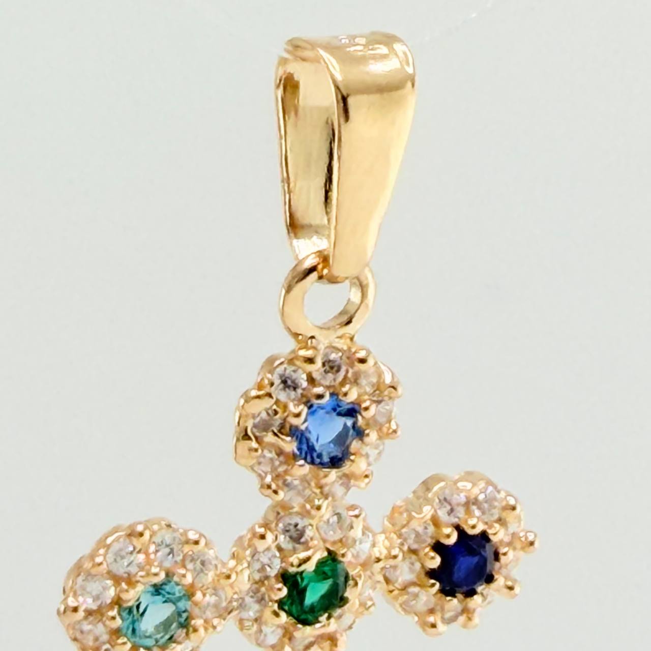 Dije Cruz Tupida 1.45gr / 1 in / Oro Amarillo 18K %