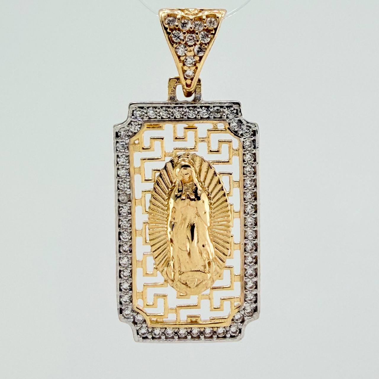 Dije Virgen De Guadalupe 3.2gr / 1 1/4 in / Dos Oros Amarillo Blanco 18K %