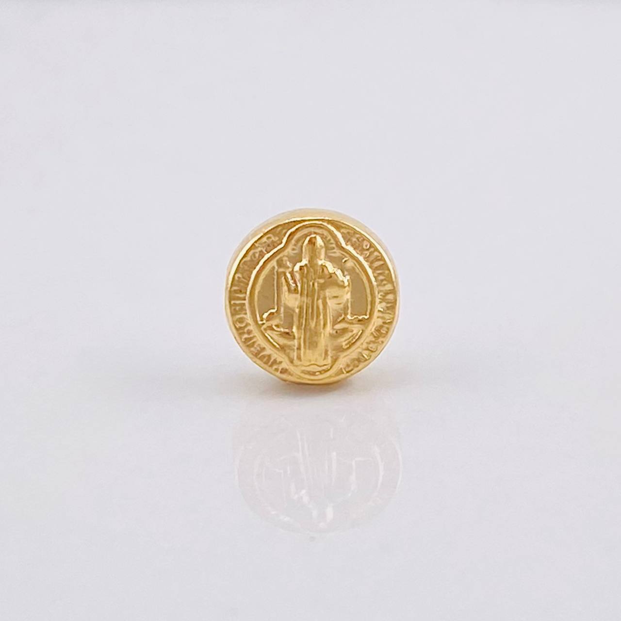 Herraje San Benito 0.2g / 1/4 in Oro Amarillo 18K
