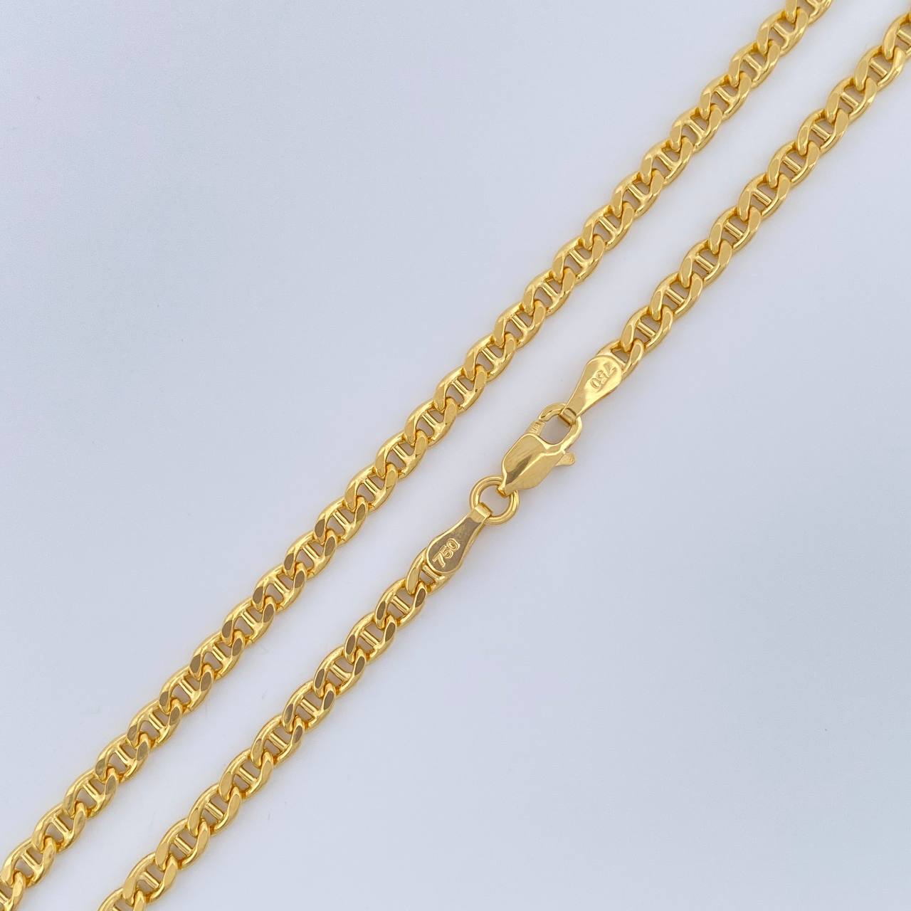 Cadena Escalera Volga 8.1gr / 23 3/4 in / 2.88mm Oro Amarillo +3 18K $