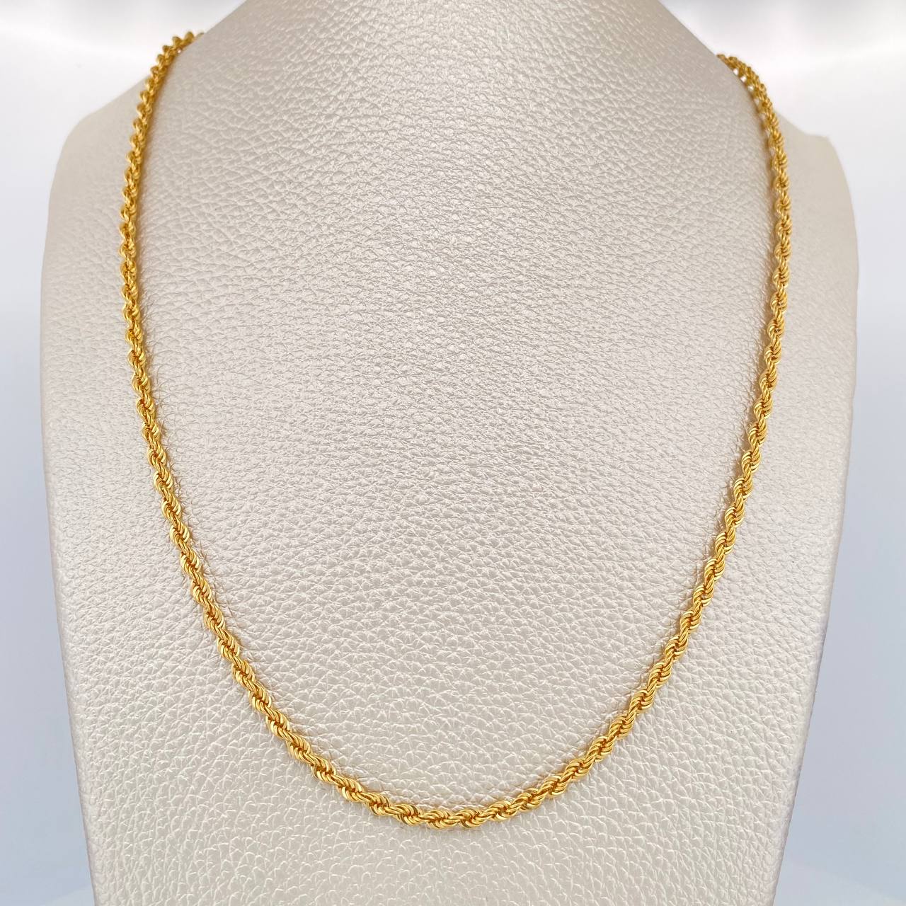 Cadena Lazo 4.9gr / 60cm / 2.6mm Oro Amarillo +3 18K $