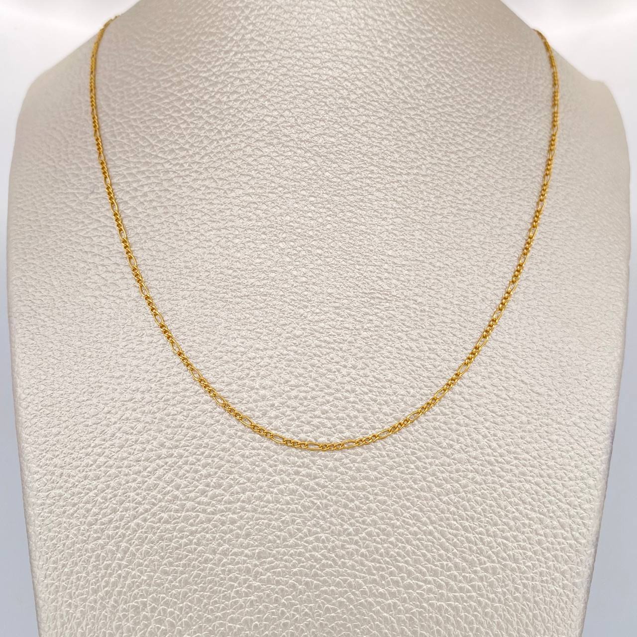 Cadena Figaro 1gr / 17 3/4 in / 1.4mm Oro Amarillo +1 18K $