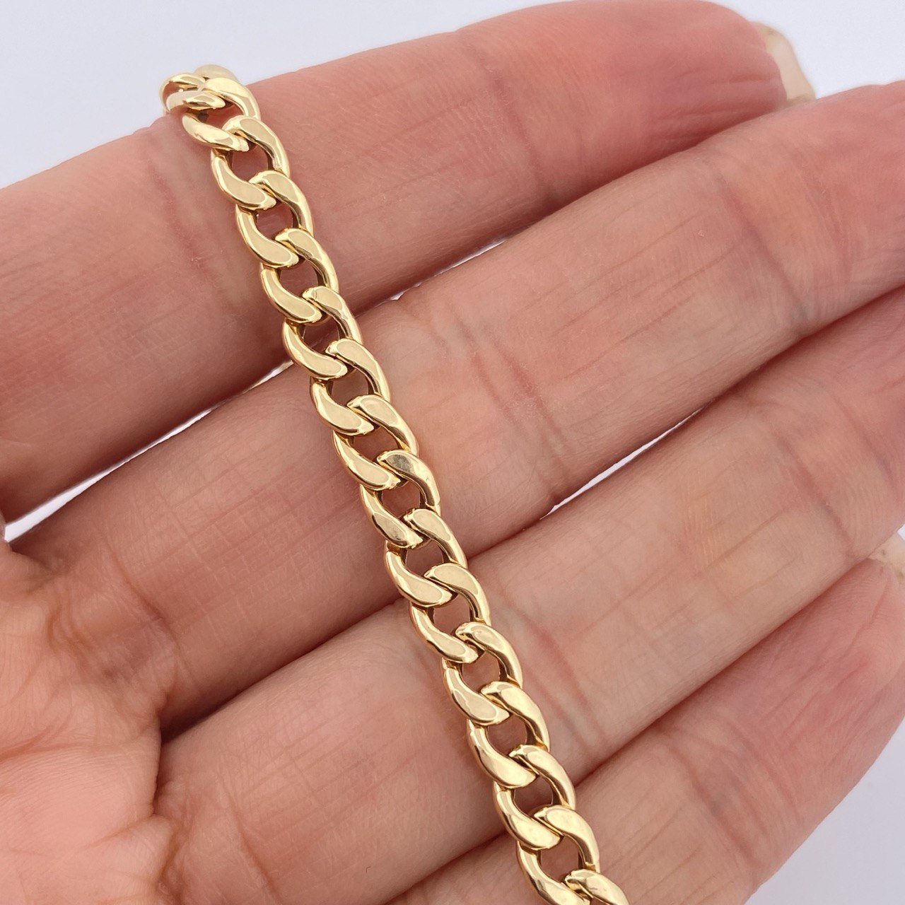 Pulso Cubana 2.35gr / 8 in / Oro Amarillo +1 18K $