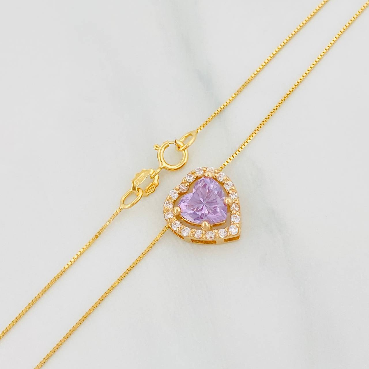 Set Cadena Veneciana + Dije Corazón Moisanitas 1.02 Qts / 2.45g / 16 in Oro Amarillo 18K