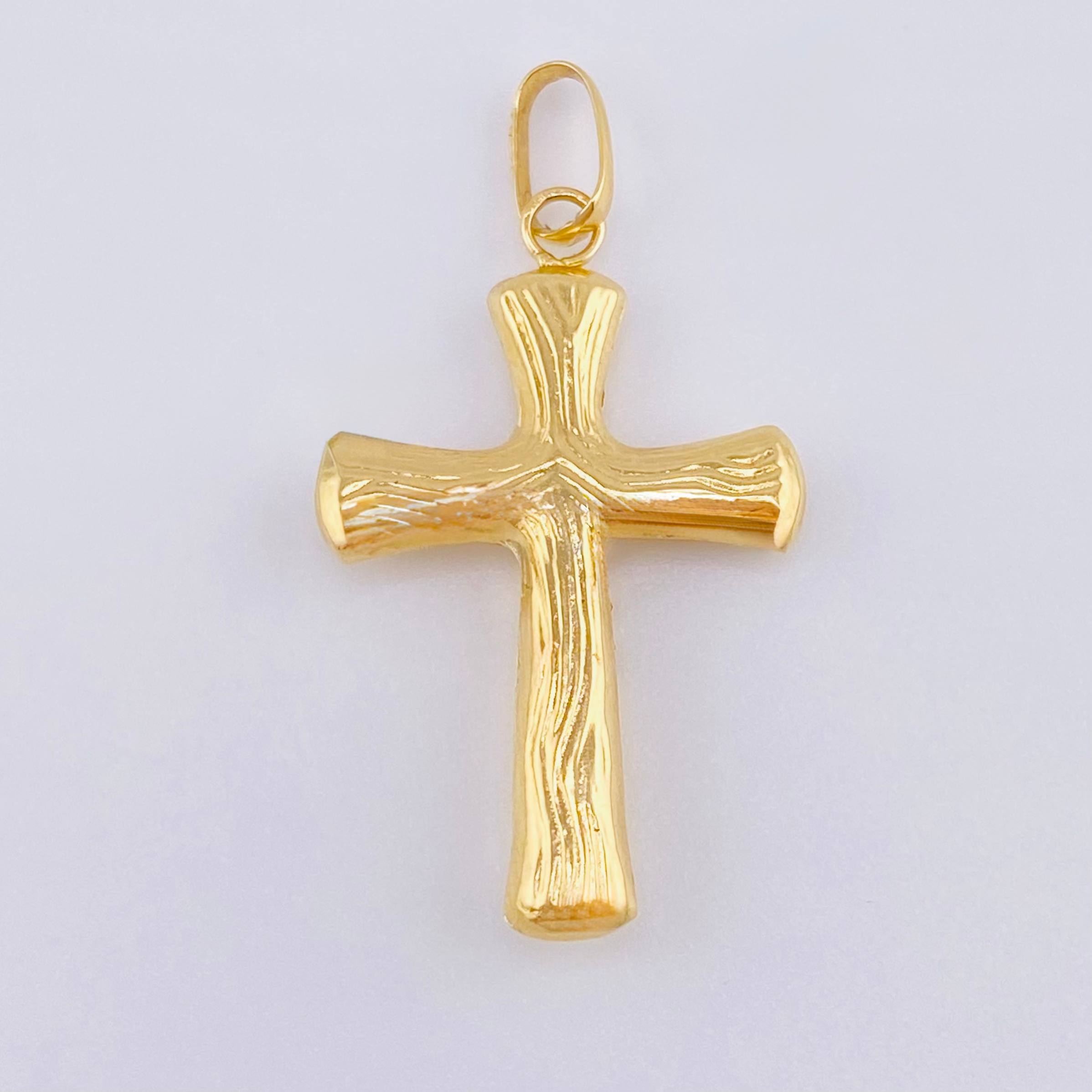 Dije Cruz Cristo 1.35gr / 1 1/2 in / Oro Amarillo 18K