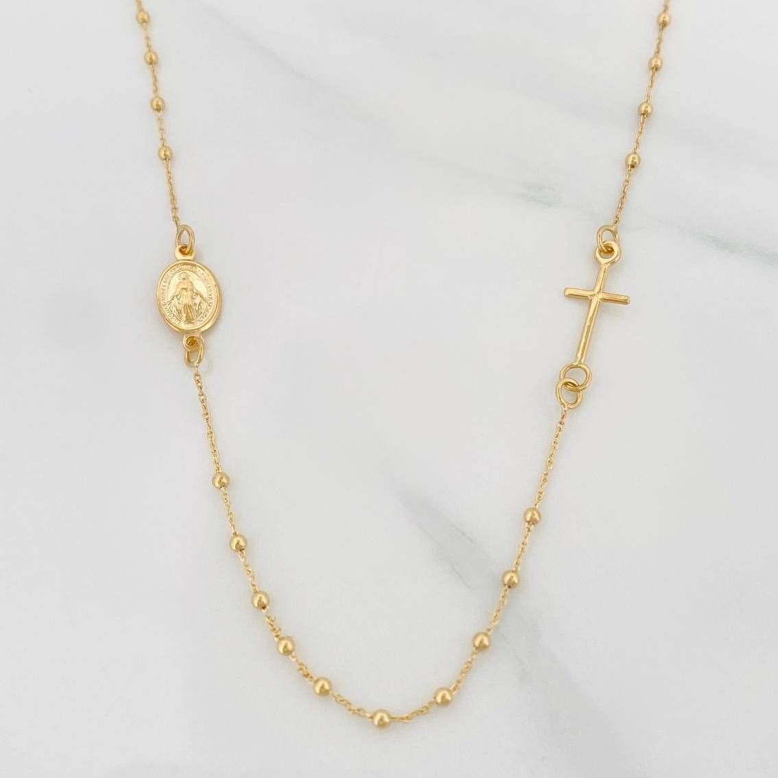 Cadena Denario Virgen Milagrosa Cruz 2.25g / 18 in / 1.5mm Oro Amarillo 18K