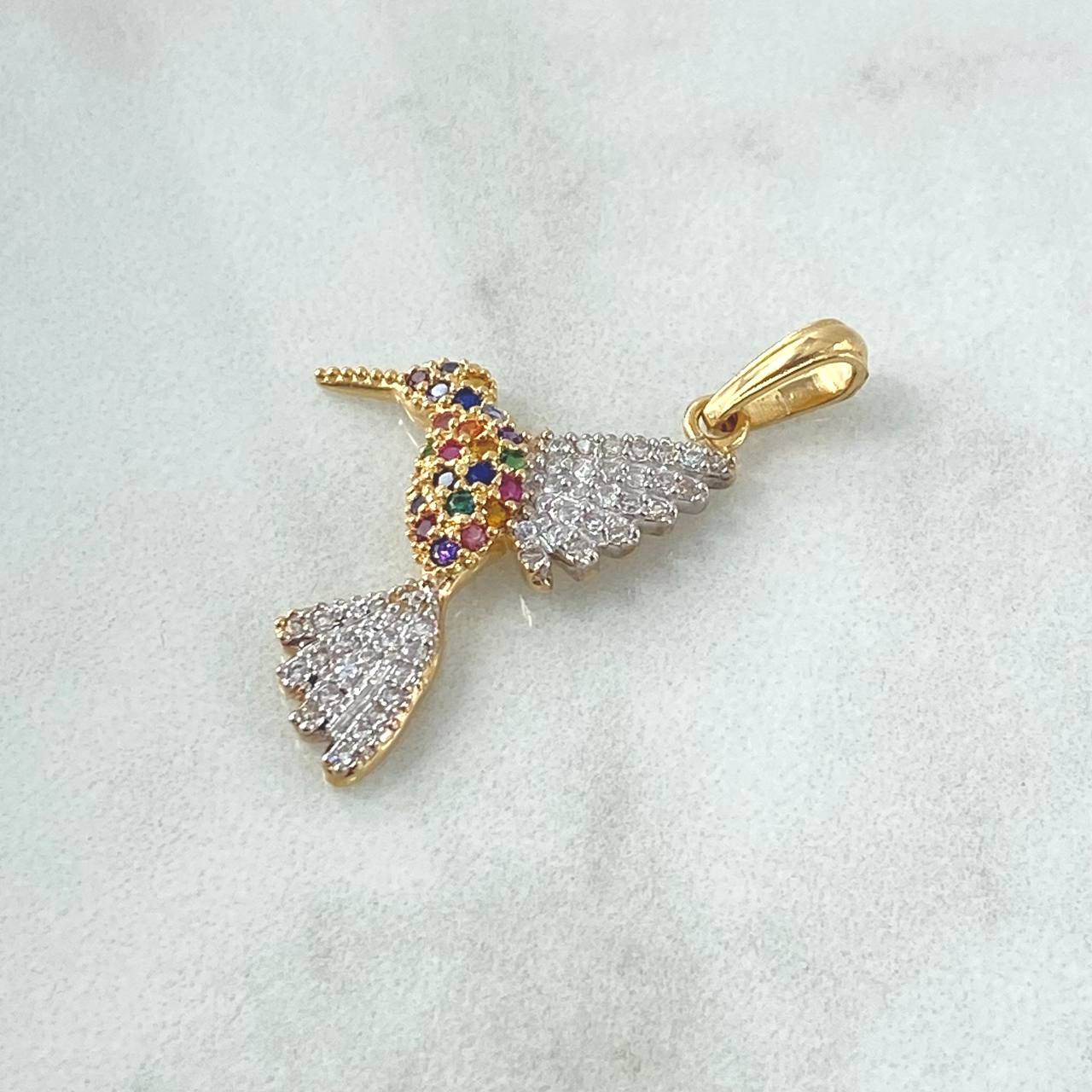 Dije Colibri 2.1gr / 3cm / Circones De Colores Dos Oros Amarillo Blanco 18K