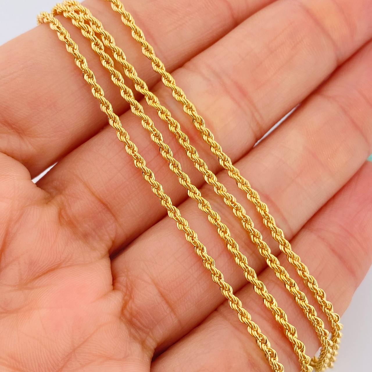 Rope Chain 2.4gr / 23 1/2 in / 1.4mm Yellow Gold +3 18K %
