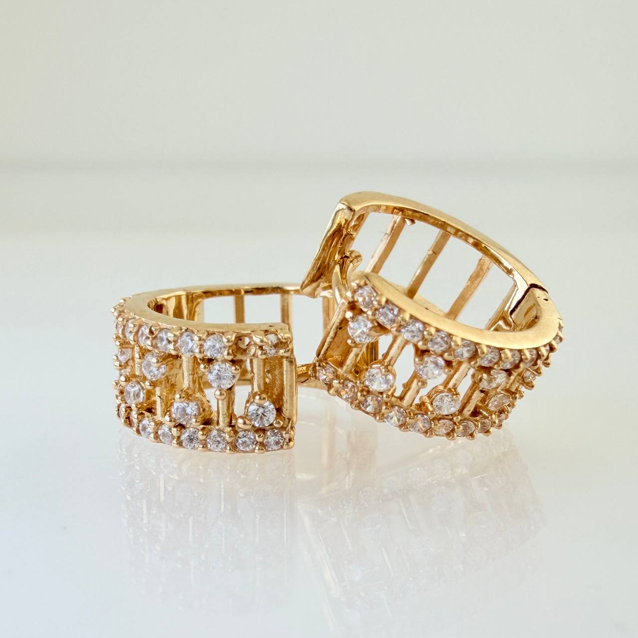 Candongas Escalera 3.25gr / 1/2 in / Oro Amarillo 18K %