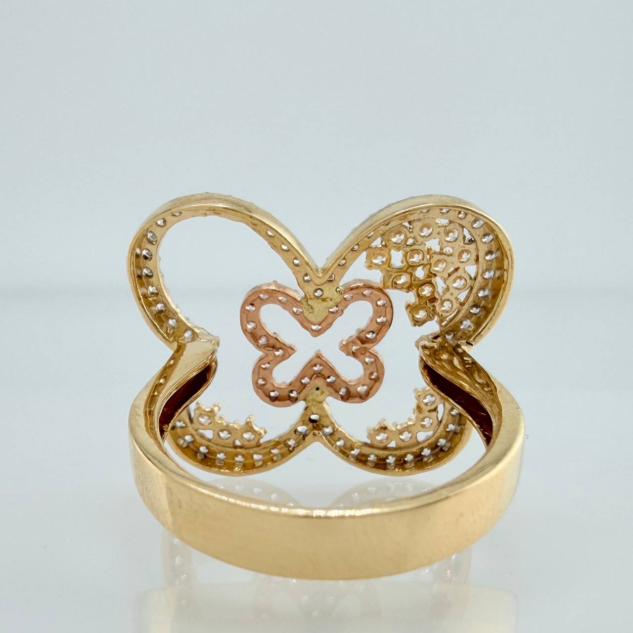 Anillo Mariposas Silueta 4.7gr / T6 3/4 / Tres Oros 18K %