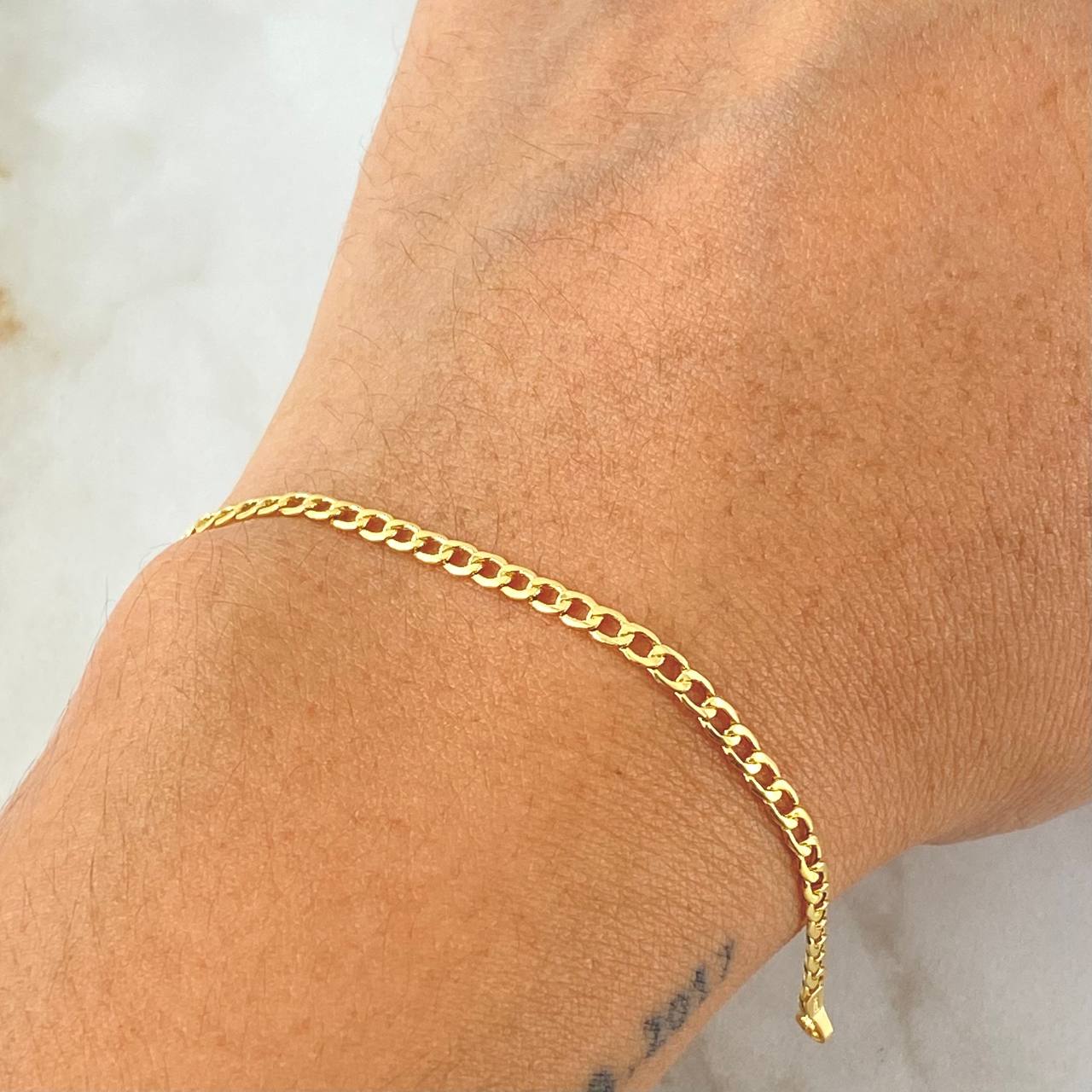 Cuban Links Bracelet 1.1gr / 8.3in / +1 18K Gold ©