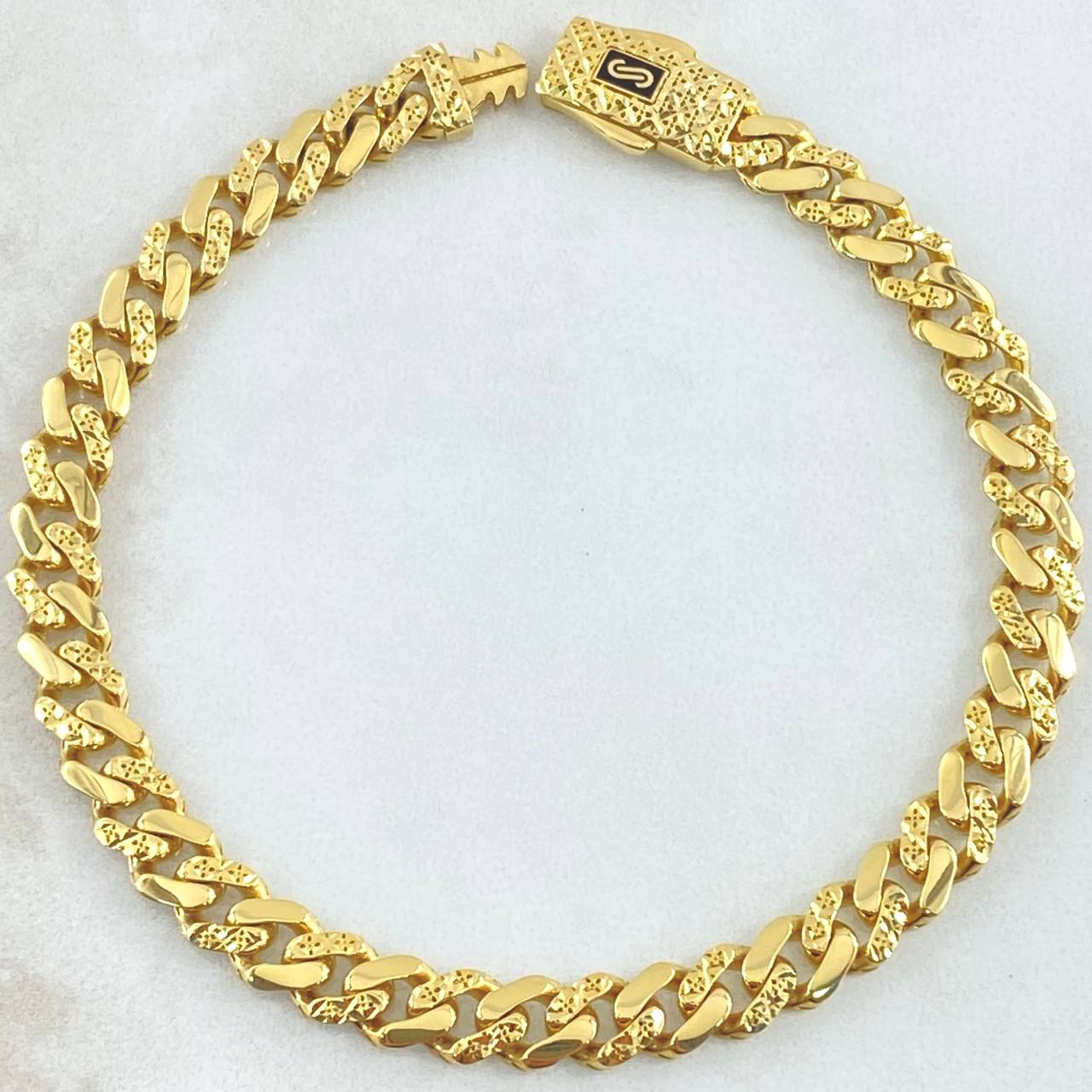 Cuban Links Bracelet Infinite 8.5gr / 8.3in / +4 18K Gold ©