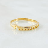 Peace Ring 1.4gr / Size 6 1/2 / 18K Gold ©