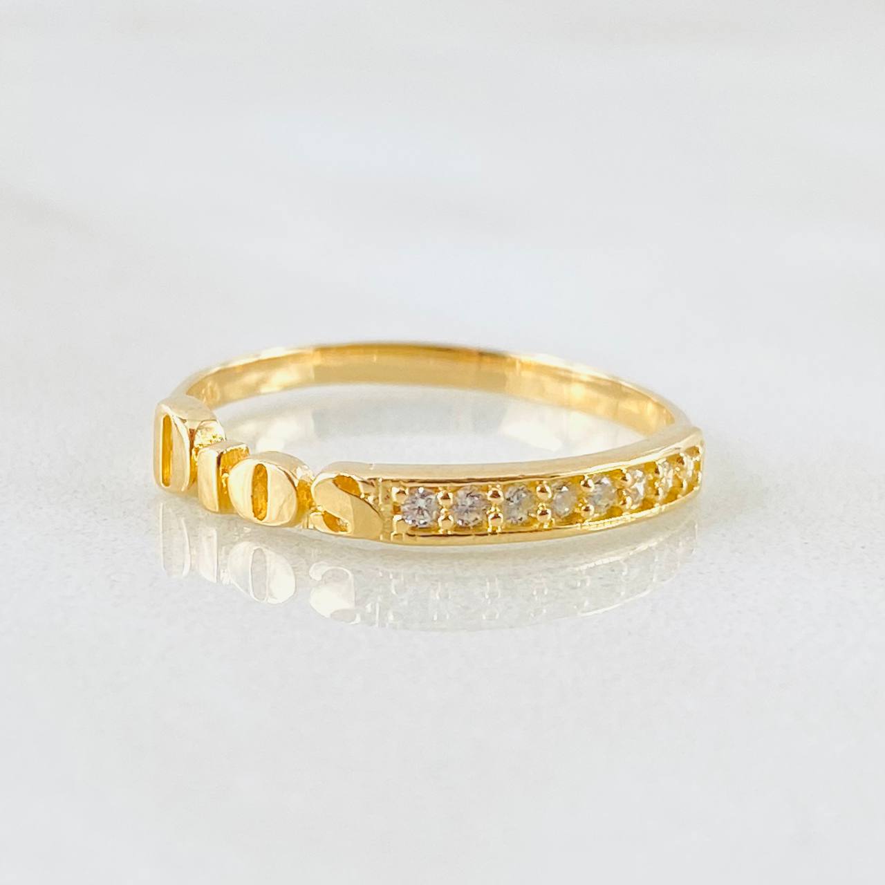 Anillo Dios 1.5gr / T5 3/4 / Oro Amarillo 18K ©