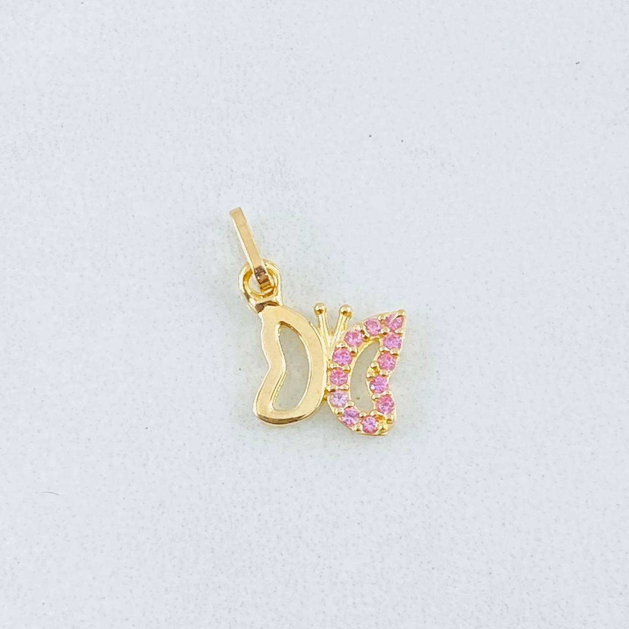 Dije Silueta Mariposa 0.5gr / 3/4 in / Oro Amarillo 18K