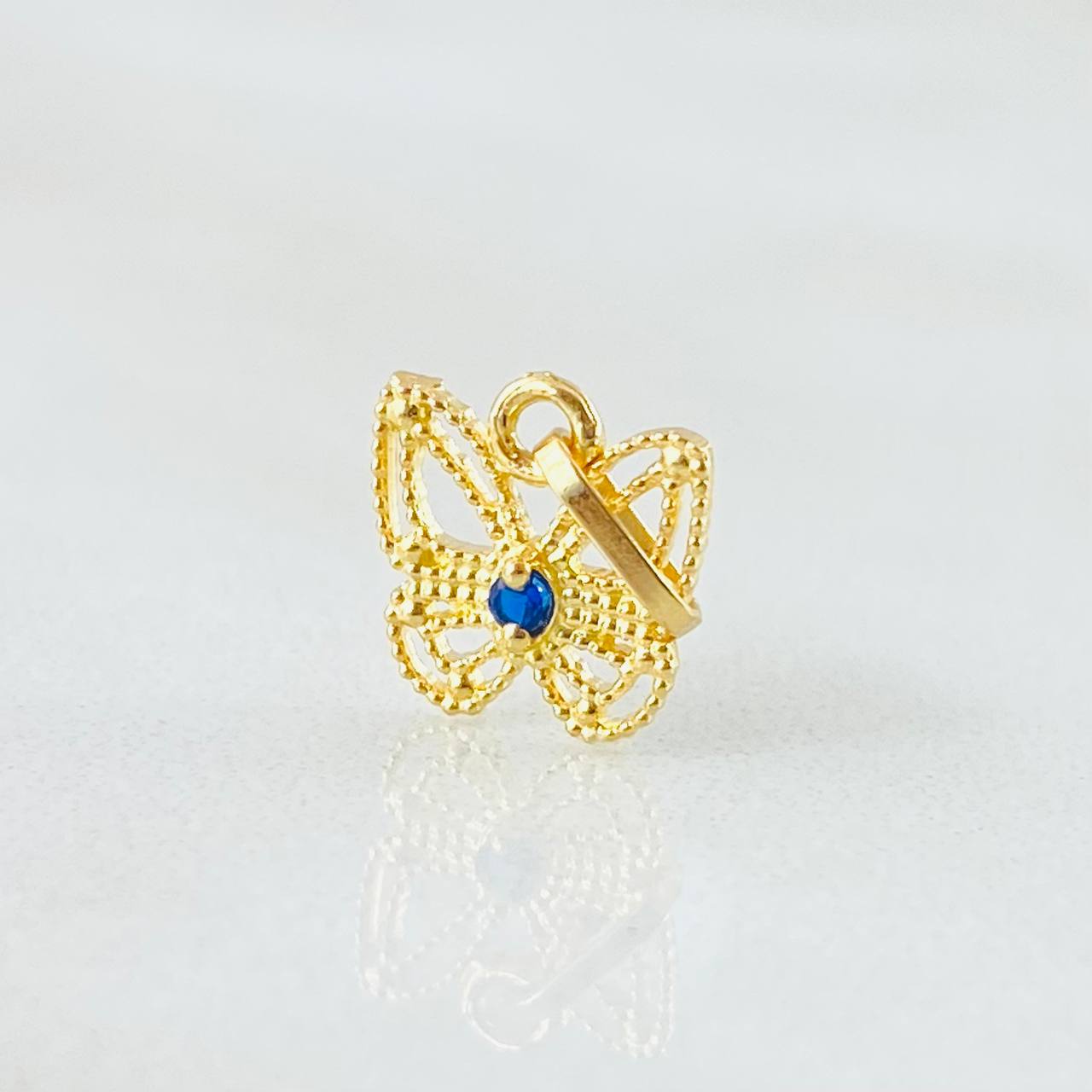 Pendant Butterfly Filigree 0.45gr / 0.5in / 18K Gold