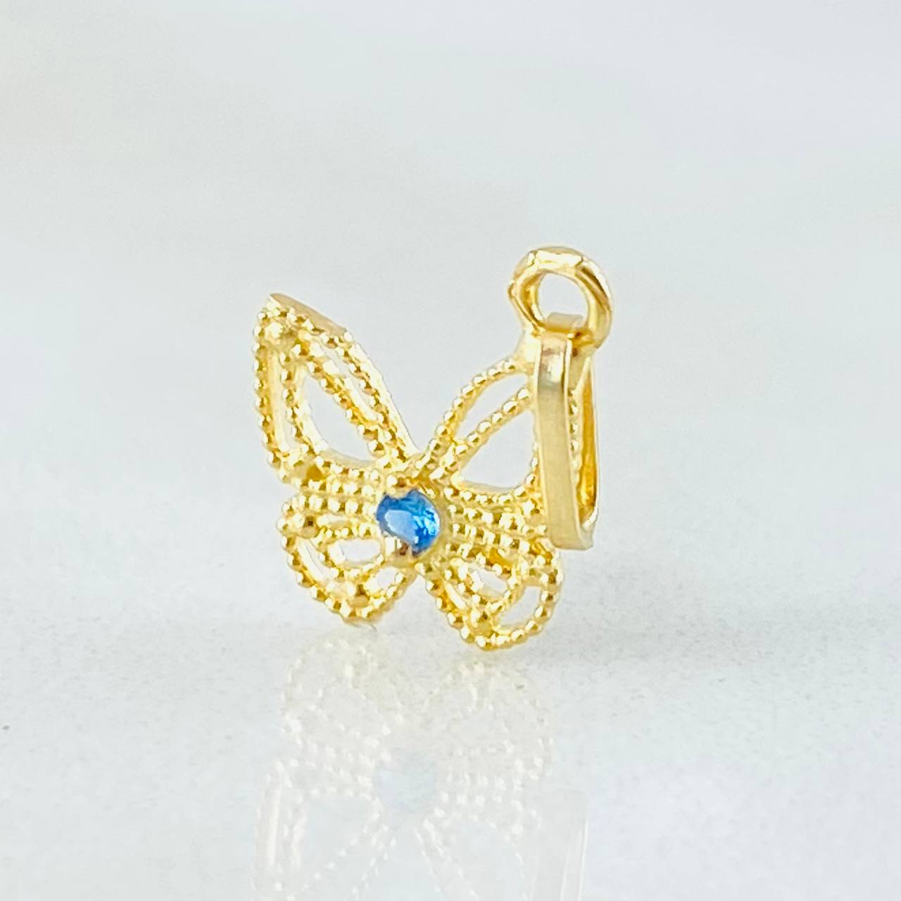 Pendant Butterfly Filigree 0.4gr / 0.5in / 18K Gold