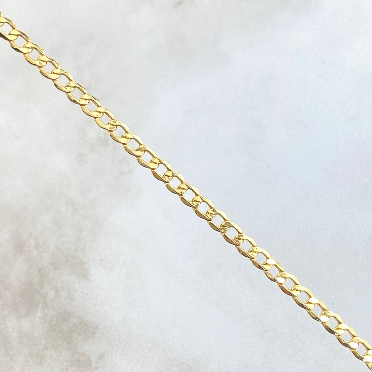 Pulso Cubano 2.15gr / 18.5cm / 3.4mm Oro Amarillo +1 18K