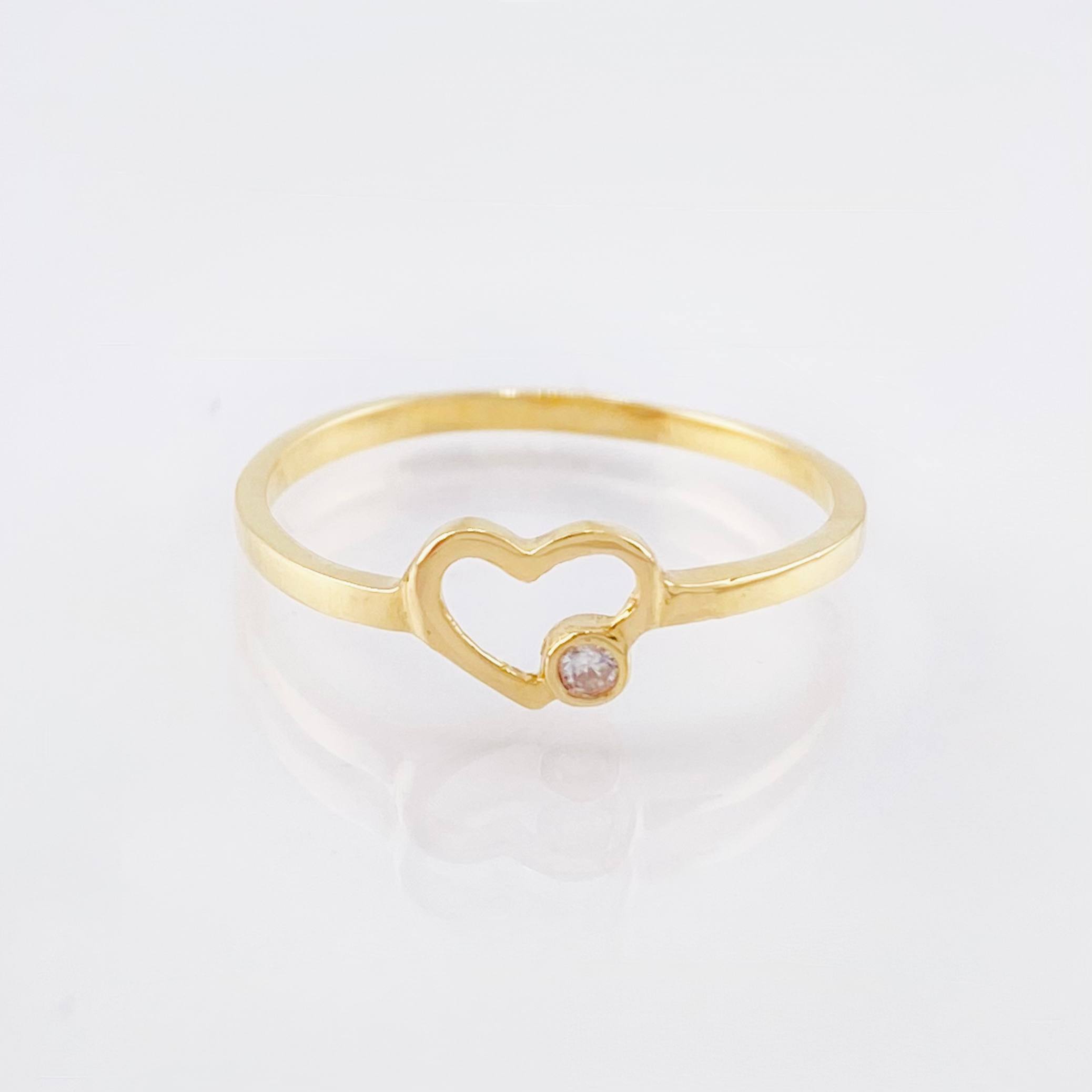 Anillo Corazon Silueta 1.35gr / T7 3/4 / Oro Amarillo 18K