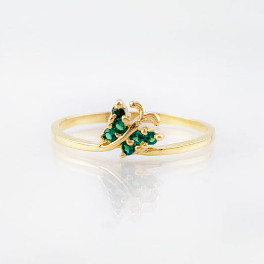Butterfly Ring 1.5gr / T7 1/2 / 18K Yellow Gold *