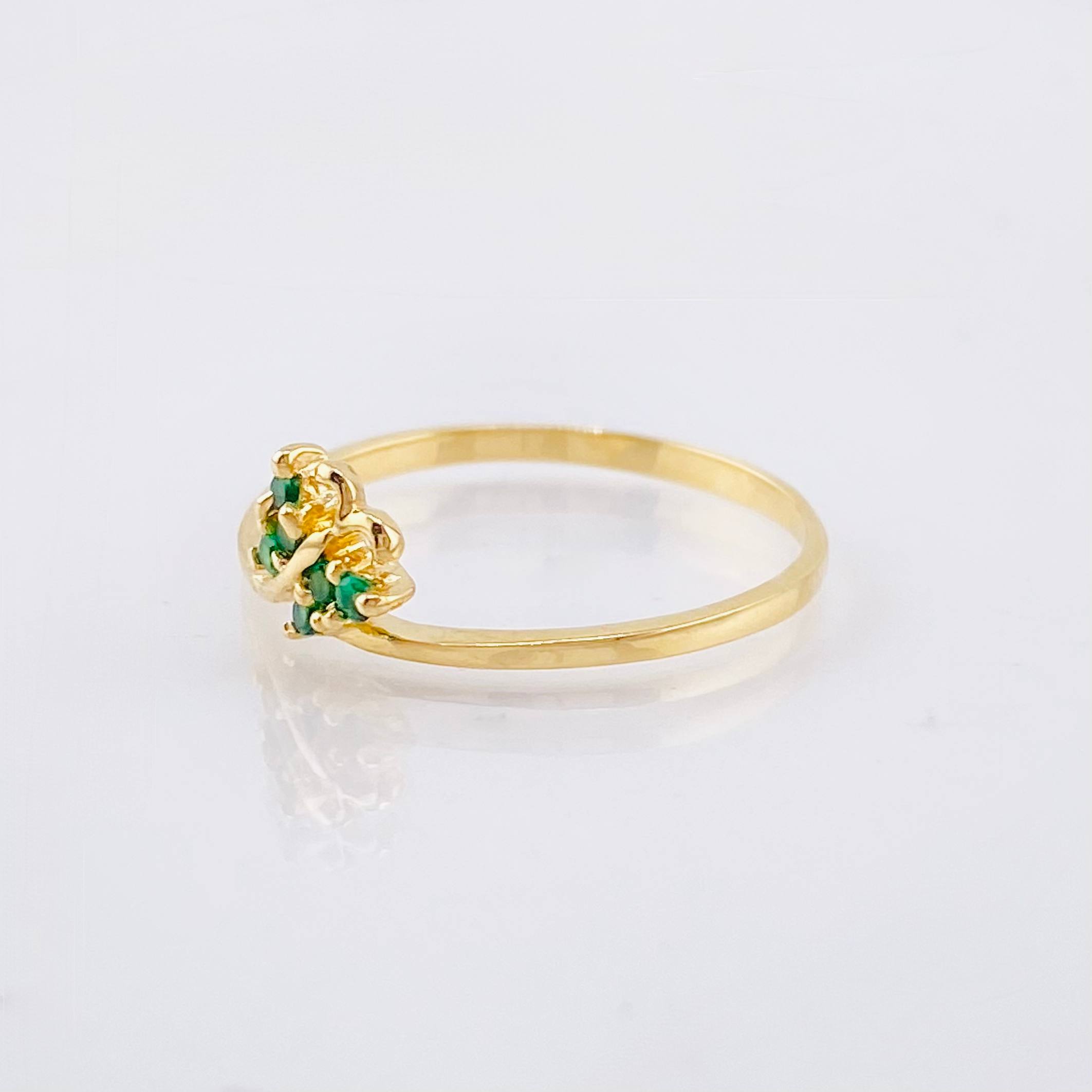 Anillo Mariposa 1.5gr / T7 1/2 / Oro Amarillo 18K *