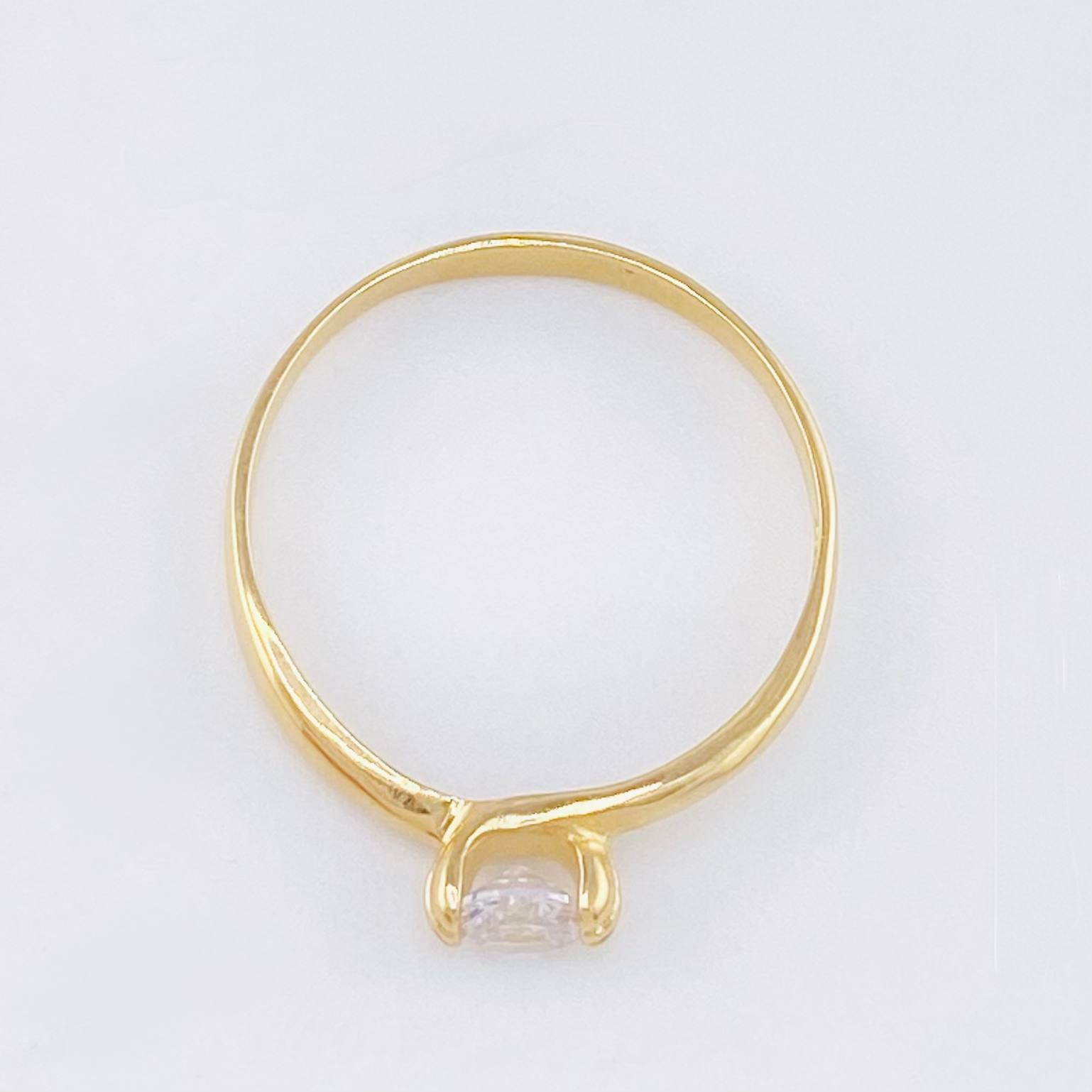 Anillo Solitario 1.75gr / T8 / Oro Amarillo 18K *