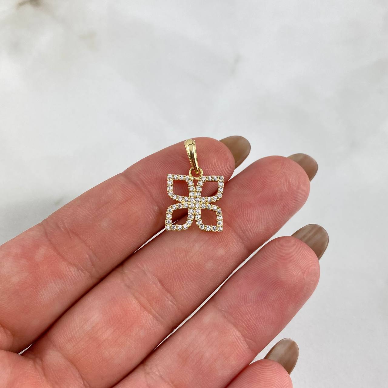 Pendant Square Flower 1.2gr / 1.8cm / White Zirconia Yellow Gold ©
