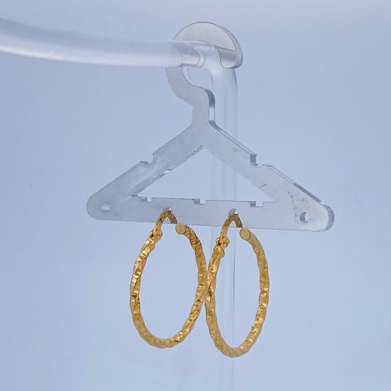 Majo Hoop Earrings 1.8gr / 3/4 in / 18K Gold