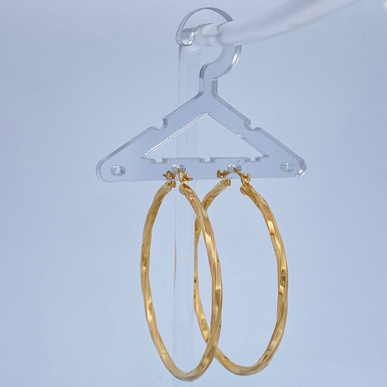 Kris Hoop Earrings 3.7gr / 2in / 18K Gold