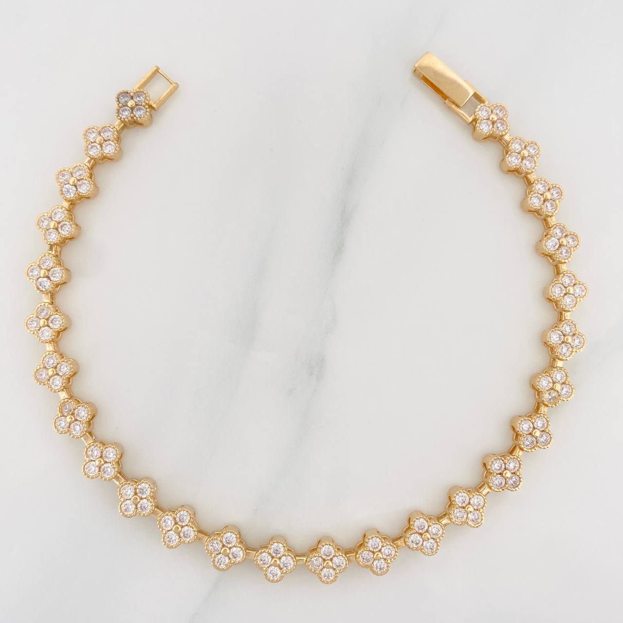 Pulso Flores 13.2g / 7 1/2 in / 6.1mm Oro Amarillo 18K