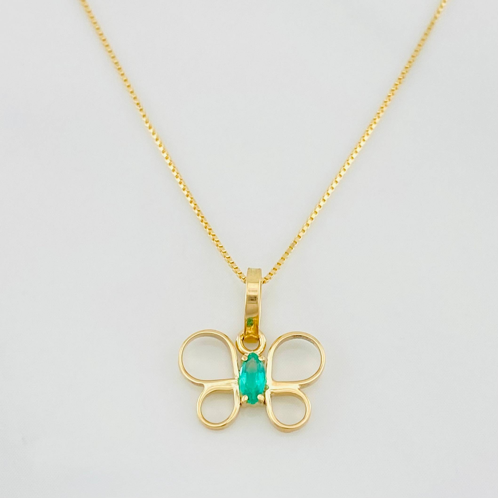 Set Venetian Chain + Emerald Butterfly Pendant 0.08pts / 1.35g / 15 3/4 in 18K Yellow Gold