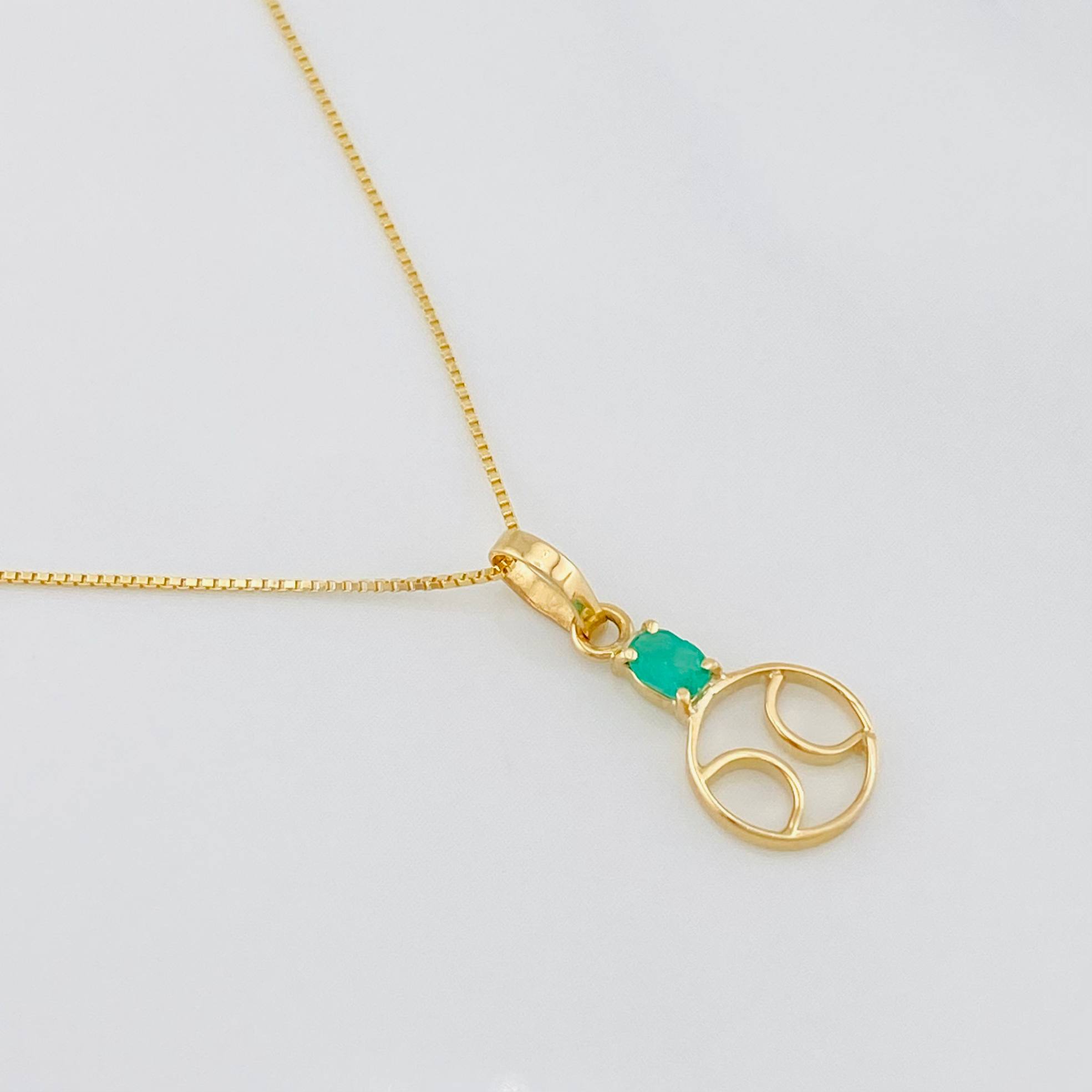 Set Venetian Chain + Tennis Ball Pendant Emerald 0.06pts / 1.45g / 15 3/4 in 18K Yellow Gold